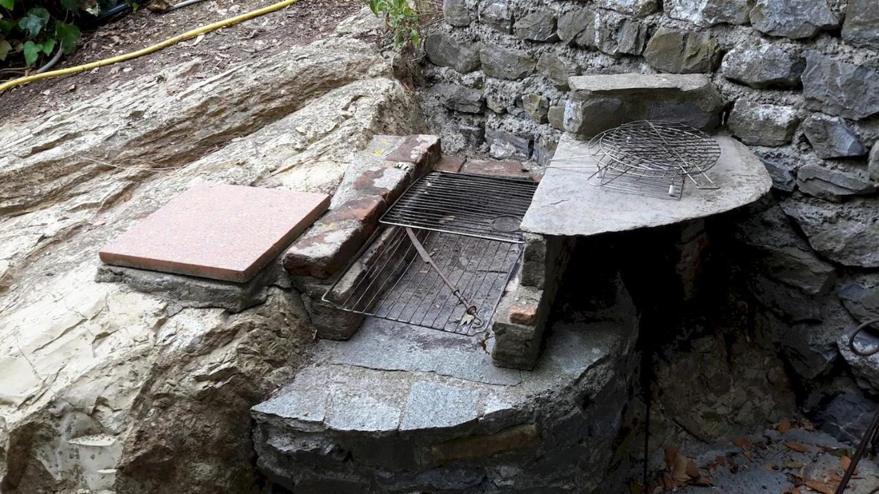 Deliziosa Casetta Con Dehor E Giardino Immersa Nel Verde Ligure Imperia Exterior photo